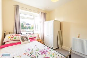 Bedroom- click for photo gallery